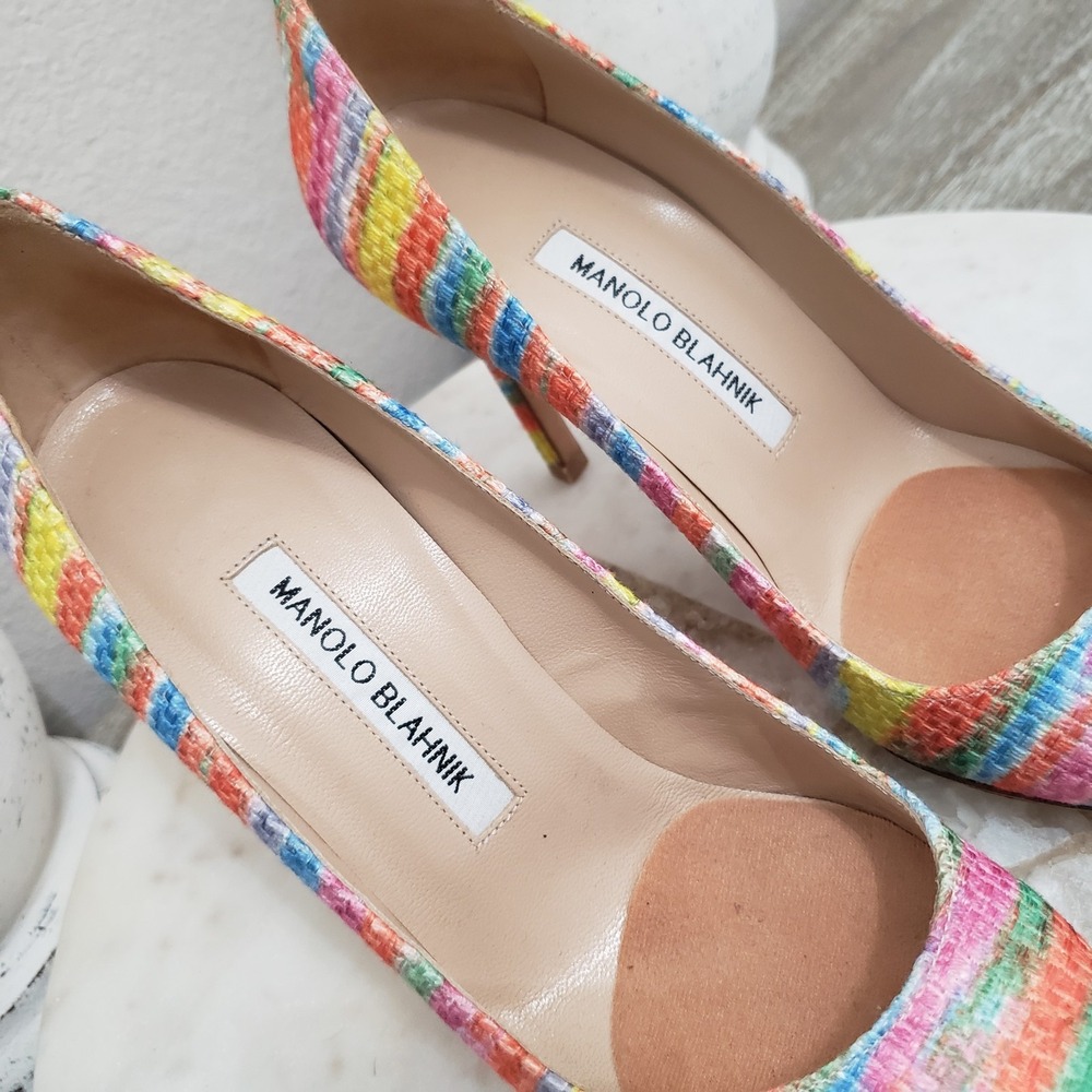 MANOLO BLAHNIK Striped Colorful Rainbow Pointed Pumps Heels EU 36 US 6 - Picture 3 of 12
